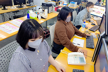 ポケットワーク横浜店の事務スペース